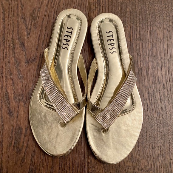 Metallic gold rhinestone flat sandals - Picture 2 of 4